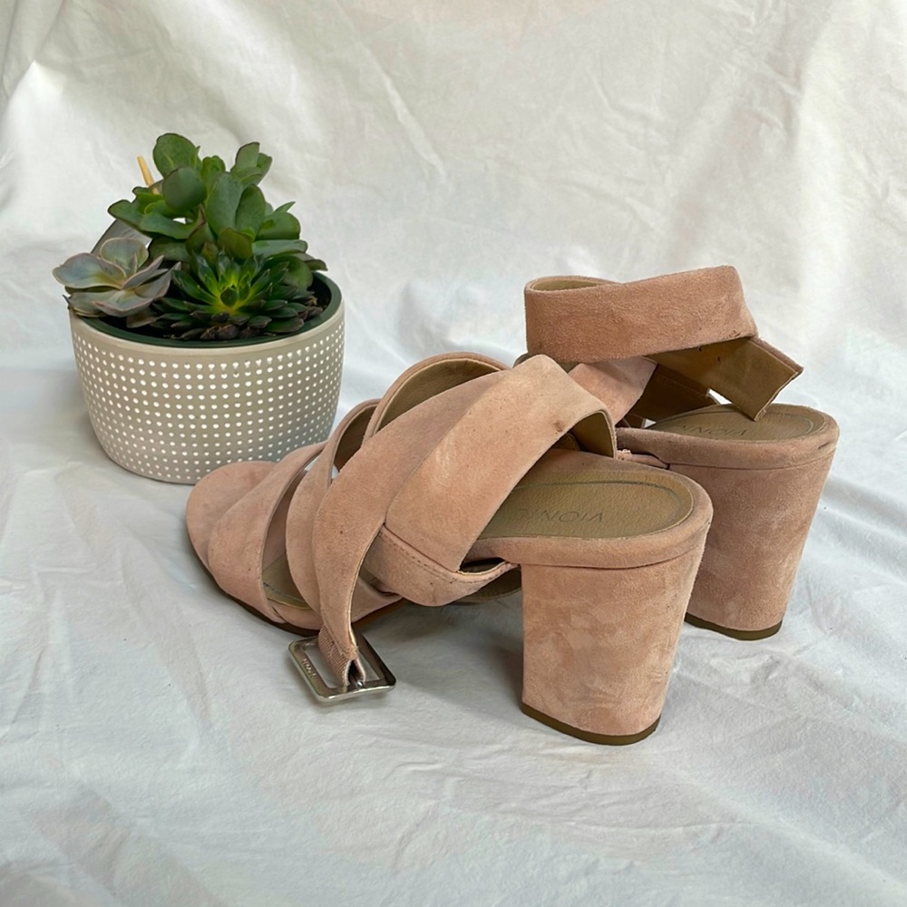 Vionic Heels